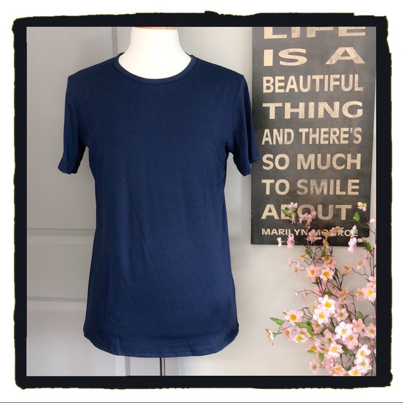 🌿Handsome Short Sleeved Men’s Shirt🌿 - Picture 3 of 8